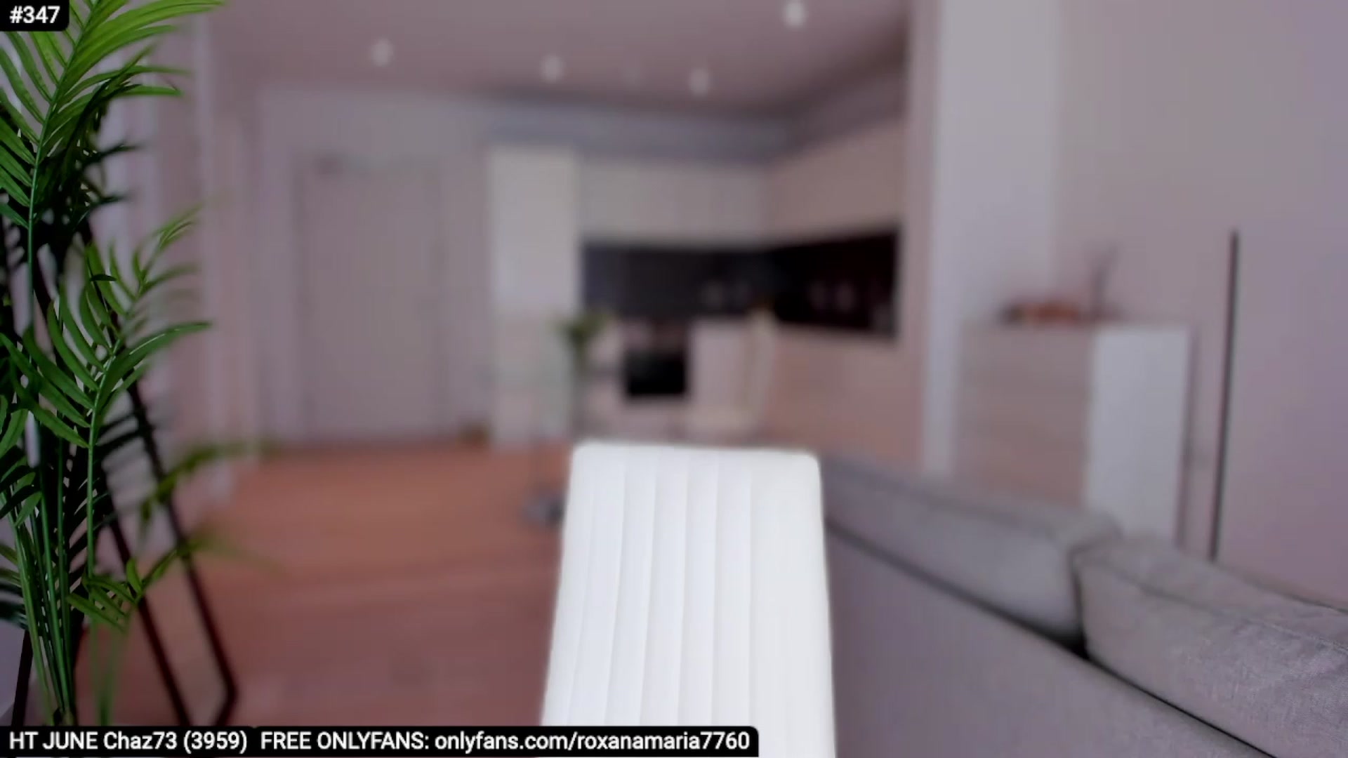 Gallery image thumbnail from XMirrabbellaX's myfreecams stream on, 06/21/2023, 10:06 image 6 of 20
