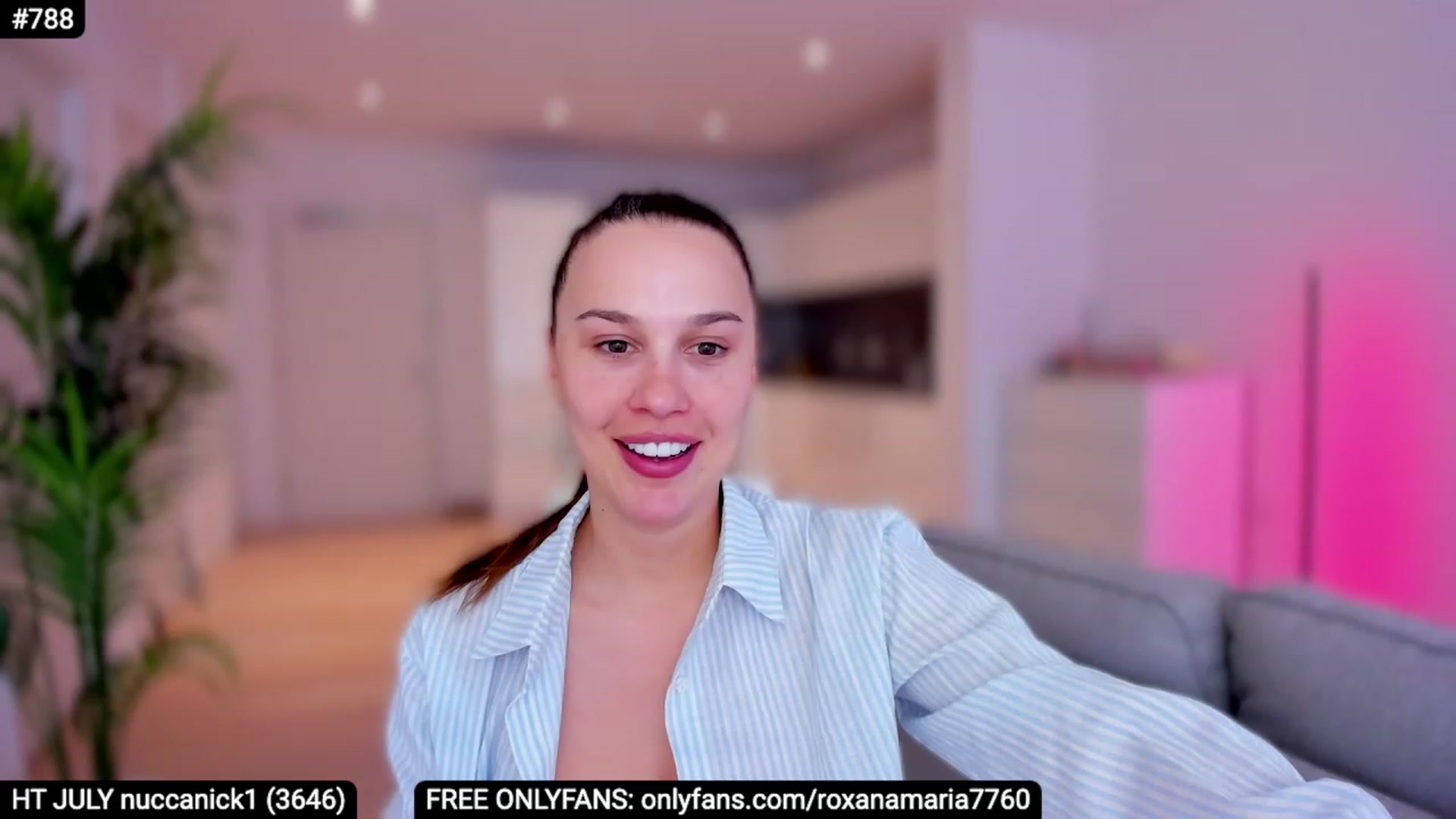 Gallery image thumbnail from XMirrabbellaX's myfreecams stream on, 07/07/2023, 13:42 image 1 of 20