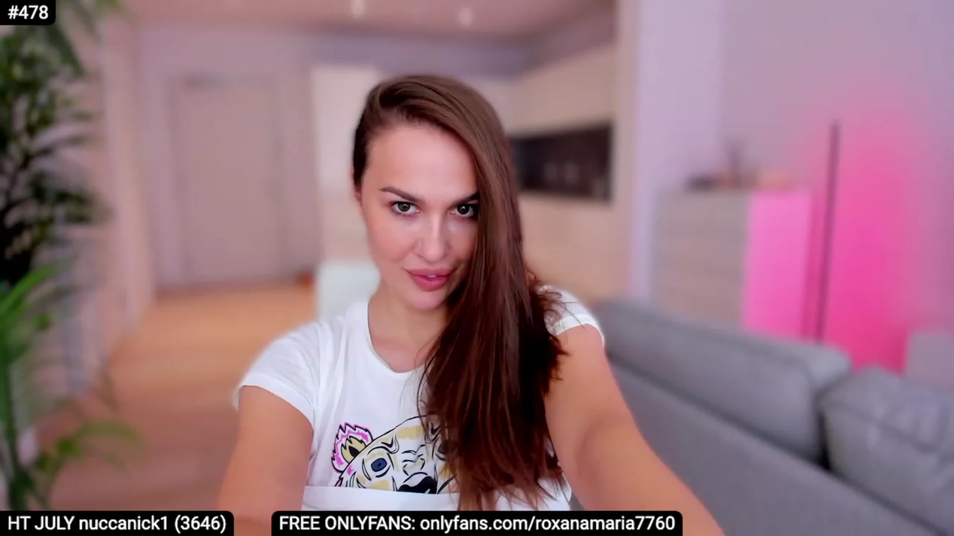 Gallery image thumbnail from XMirrabbellaX's myfreecams stream on, 07/19/2023, 14:23 image 16 of 20