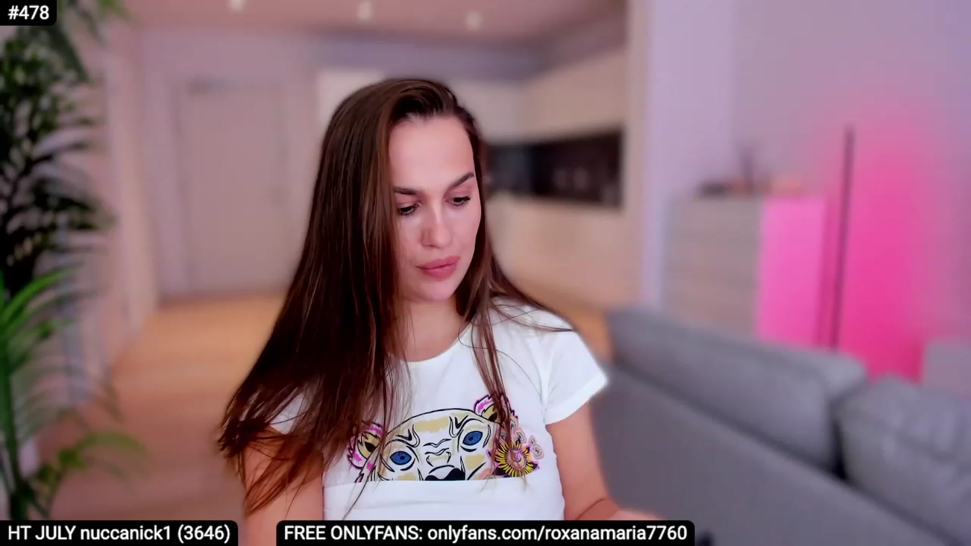 Gallery image thumbnail from XMirrabbellaX's myfreecams stream on, 07/19/2023, 14:23 image 15 of 20