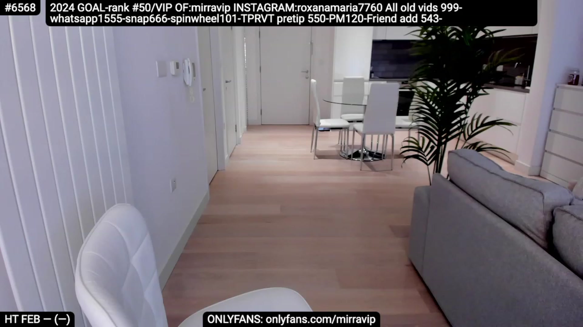 Gallery image thumbnail from XMirrabbellaX's myfreecams stream on, 02/03/2024, 12:56 image 13 of 20