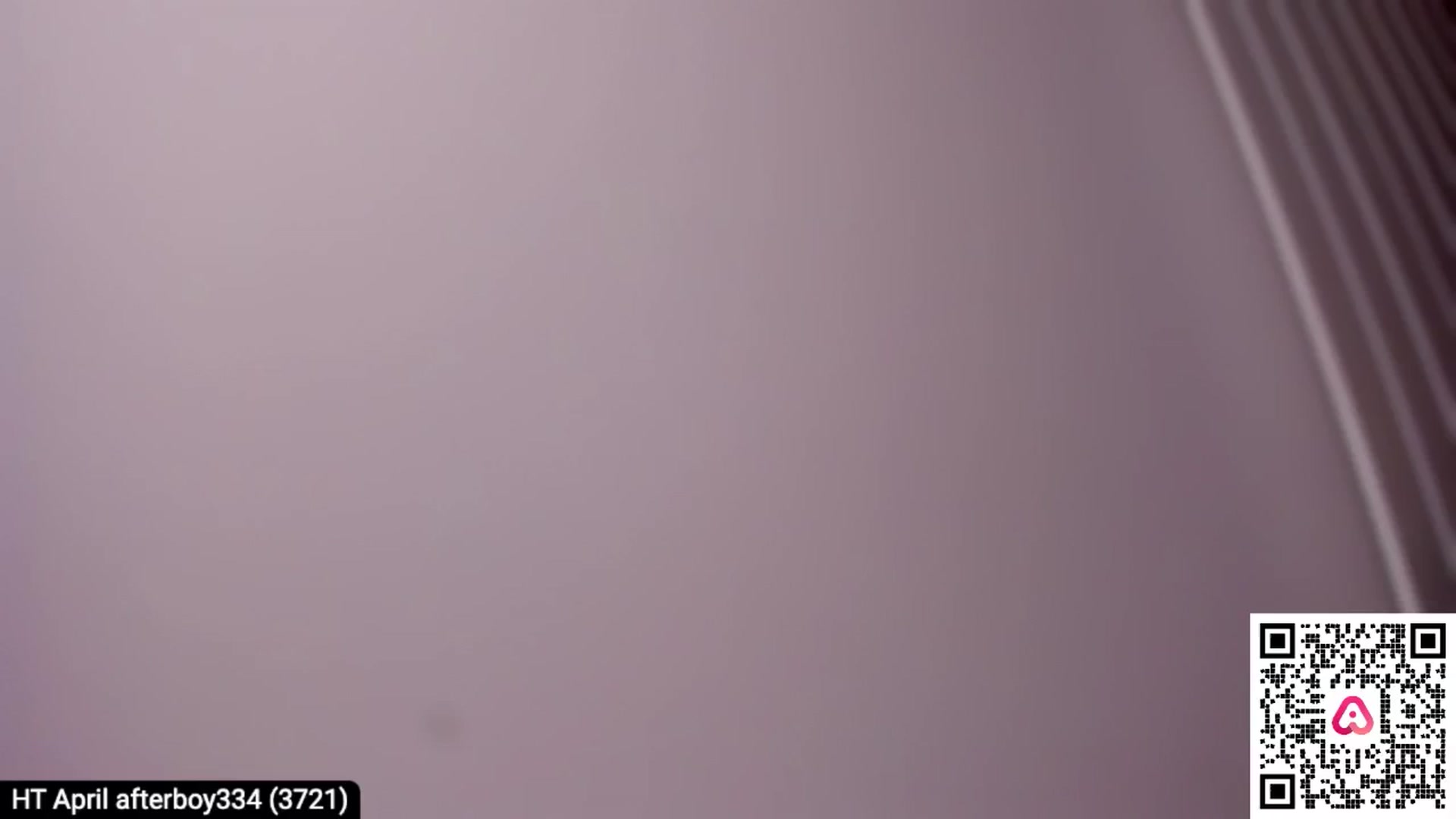 Gallery image thumbnail from XMirrabbellaX's myfreecams stream on, 04/21/2024, 20:16 image 16 of 20