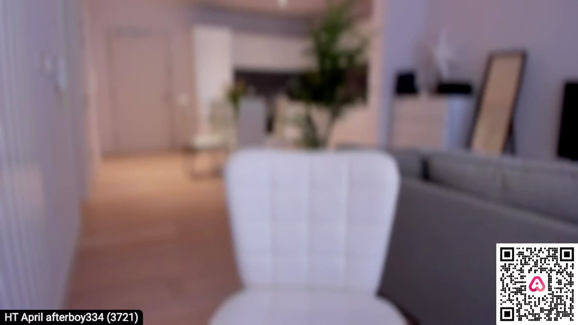 Gallery image thumbnail from XMirrabbellaX's myfreecams stream on, 04/21/2024, 20:16 image 6 of 20
