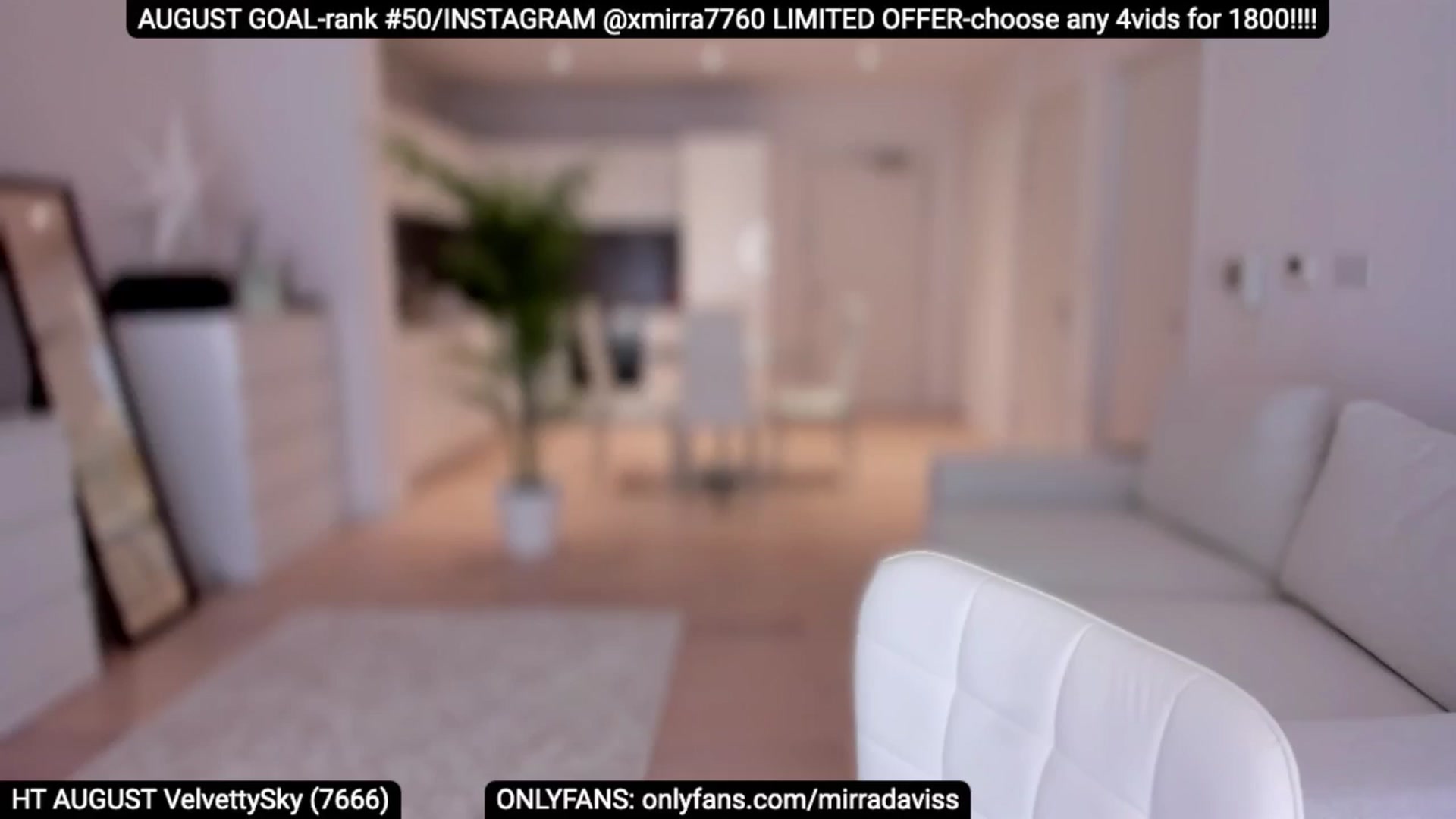 Gallery image thumbnail from XMirrabbellaX's myfreecams stream on, 08/08/2024, 16:15 image 15 of 20