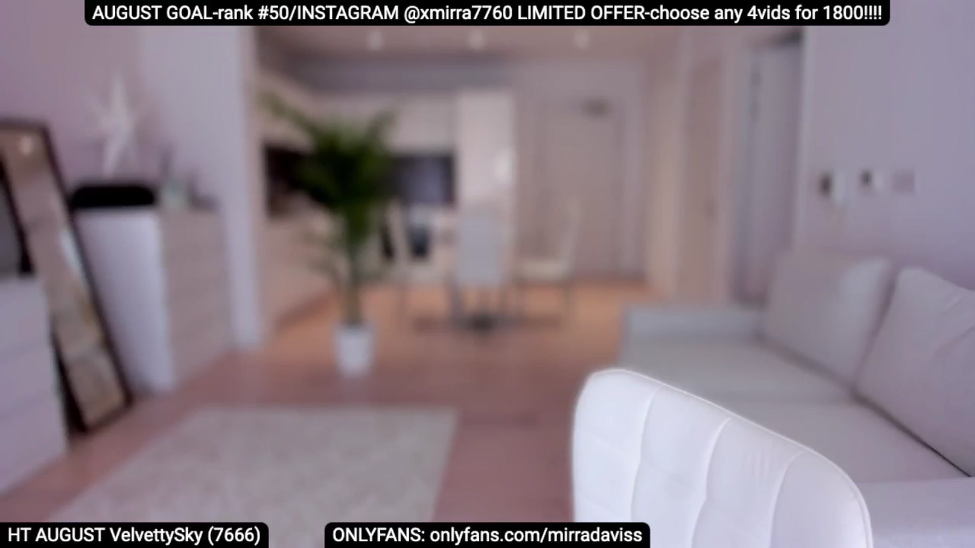 Gallery image thumbnail from XMirrabbellaX's myfreecams stream on, 08/08/2024, 16:15 image 16 of 20