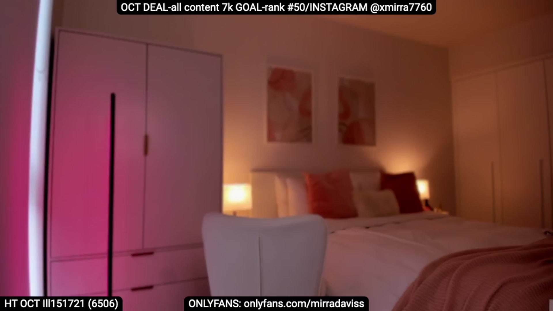 Gallery image thumbnail from XMirrabbellaX's myfreecams stream on, 10/03/2024, 11:34 image 13 of 20
