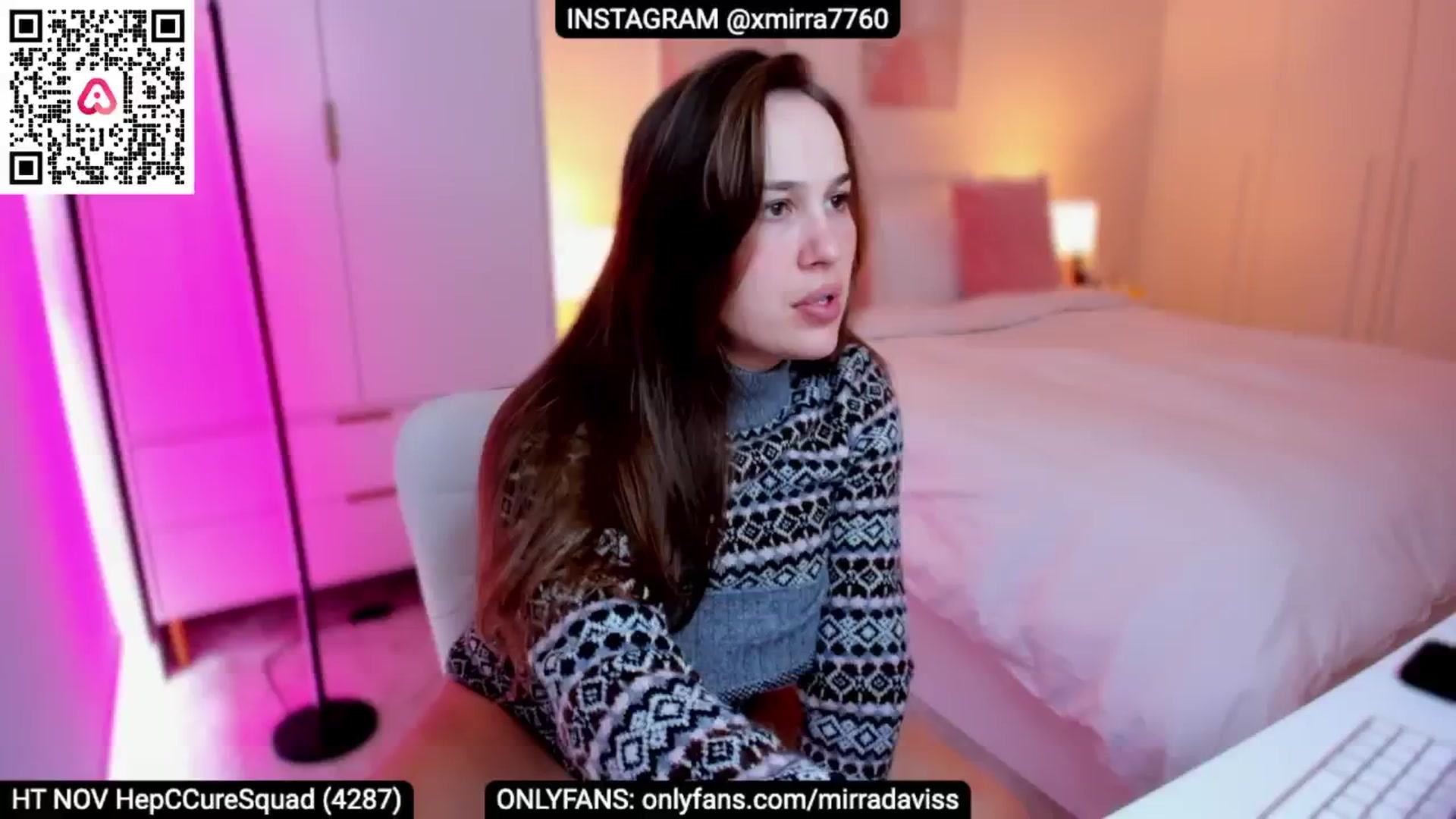 Gallery image thumbnail from XMirrabbellaX's myfreecams stream on, 11/19/2024, 13:50 image 6 of 20