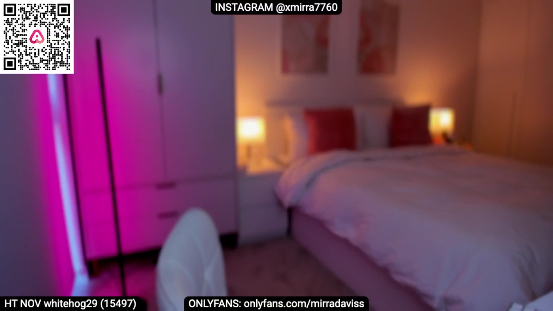 Gallery image thumbnail from XMirrabbellaX's myfreecams stream on, 11/22/2024, 14:10 image 19 of 20