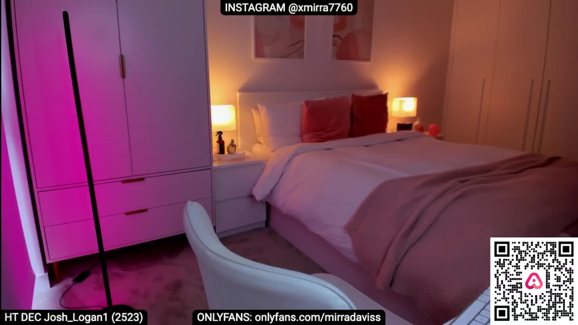 Gallery image thumbnail from XMirrabbellaX's myfreecams stream on, 12/04/2024, 13:47 image 5 of 20