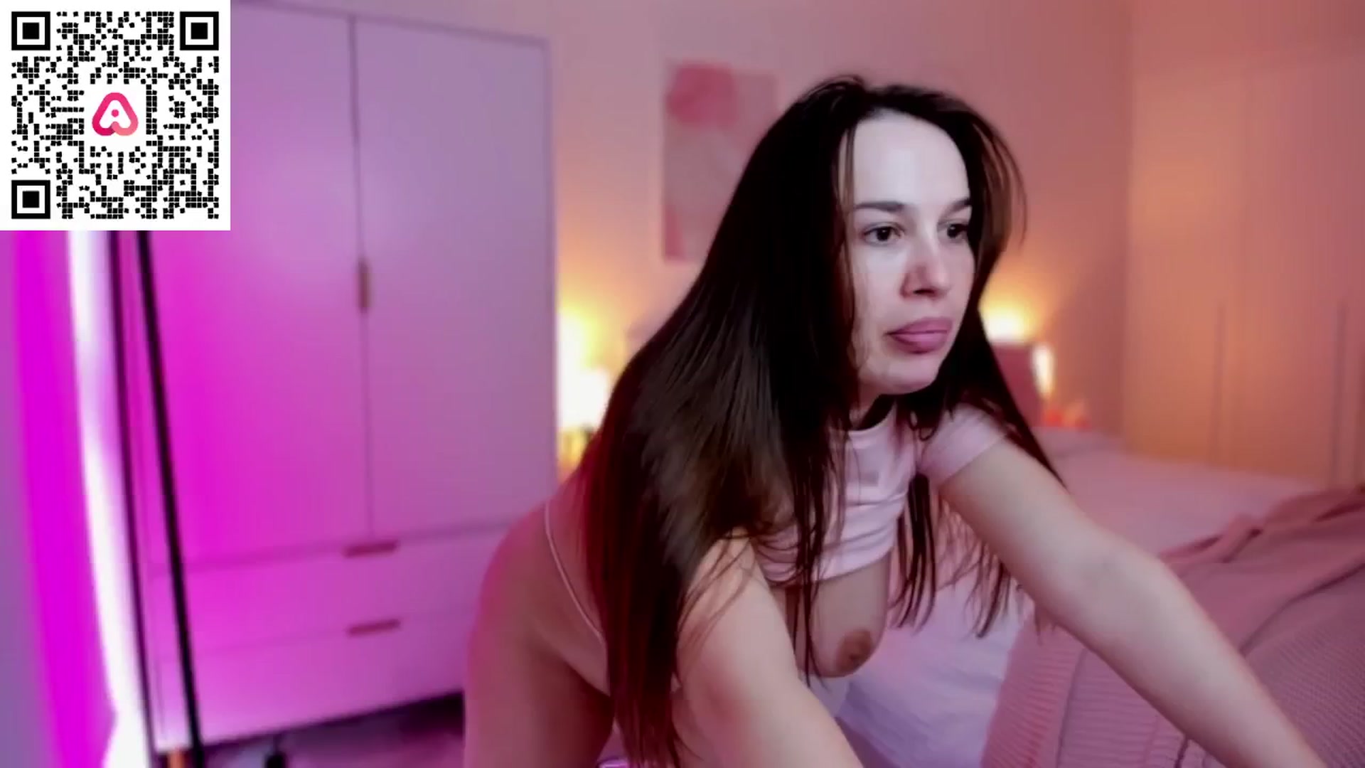 Gallery image thumbnail from XMirrabbellaX's myfreecams stream on, 01/21/2025, 15:01 image 1 of 20