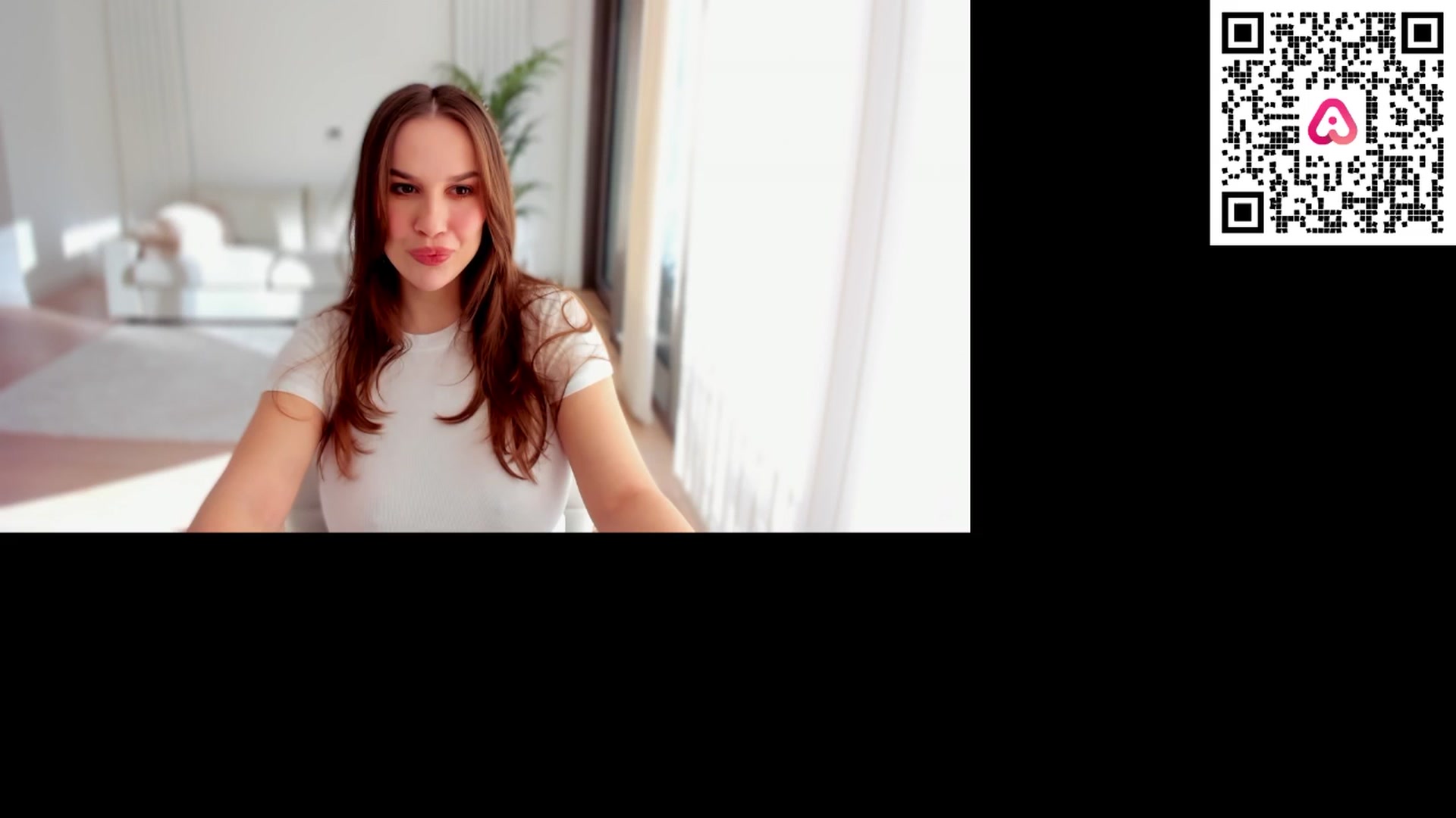 Gallery image thumbnail from XMirrabbellaX's myfreecams stream on, 02/06/2025, 11:23 image 1 of 20