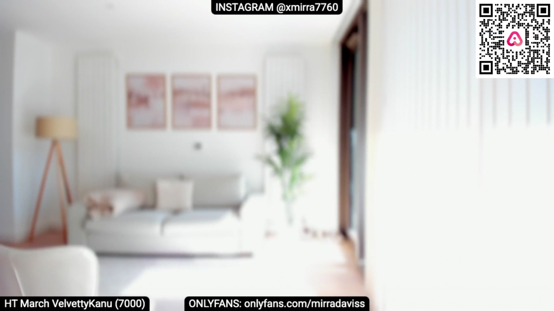 Gallery image thumbnail from XMirrabbellaX's myfreecams stream on, 03/06/2025, 12:43 image 13 of 20