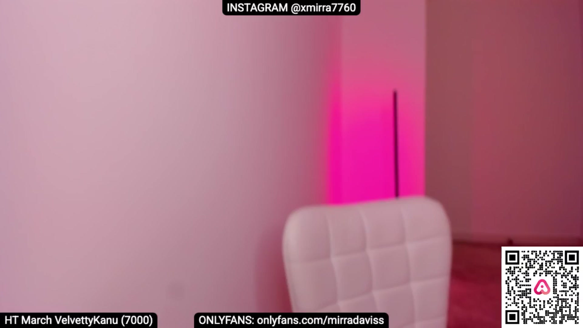 Gallery image thumbnail from XMirrabbellaX's myfreecams stream on, 03/14/2025, 14:29 image 10 of 20