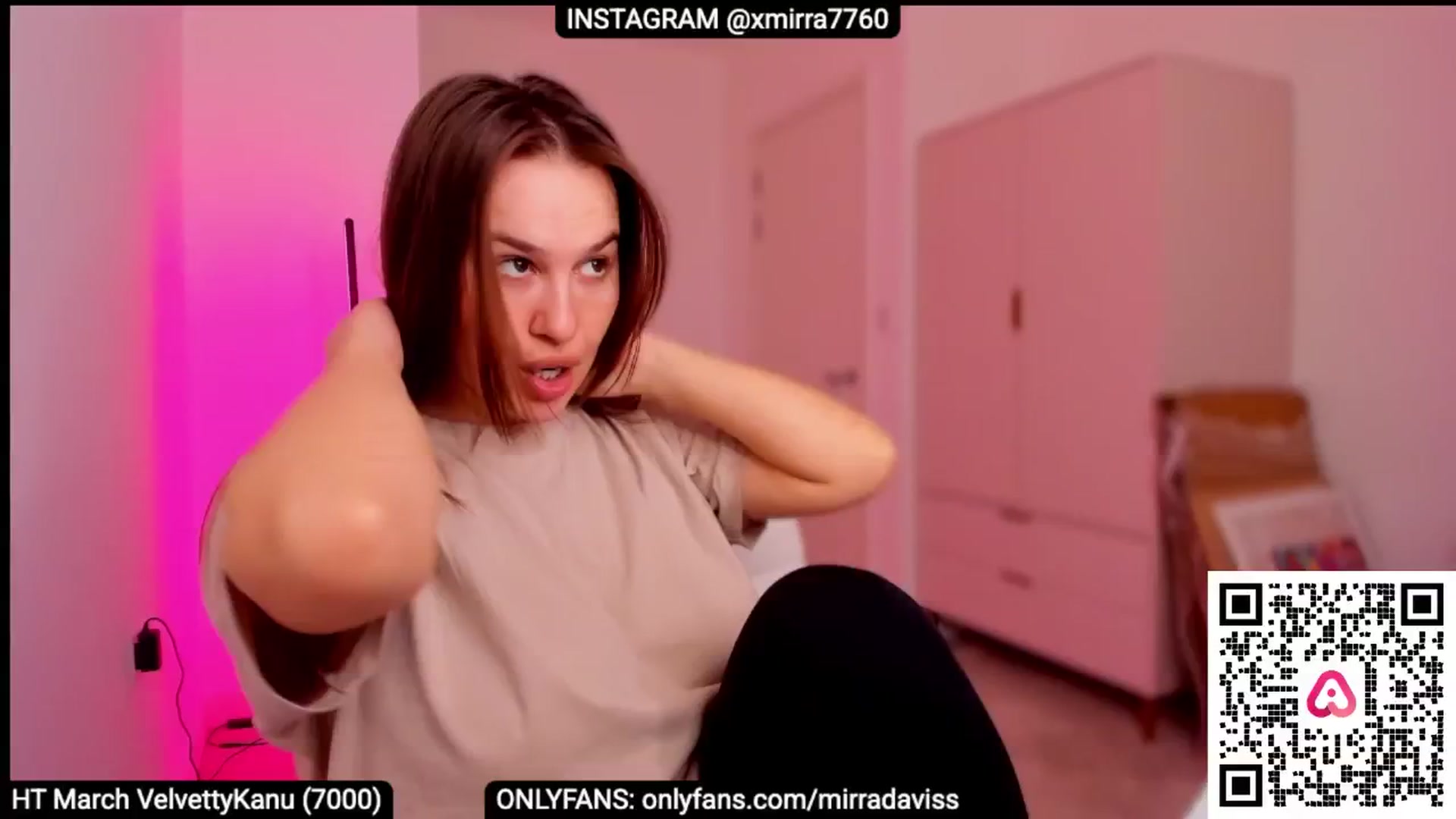 Gallery image thumbnail from XMirrabbellaX's myfreecams stream on, 03/25/2025, 16:57 image 1 of 20