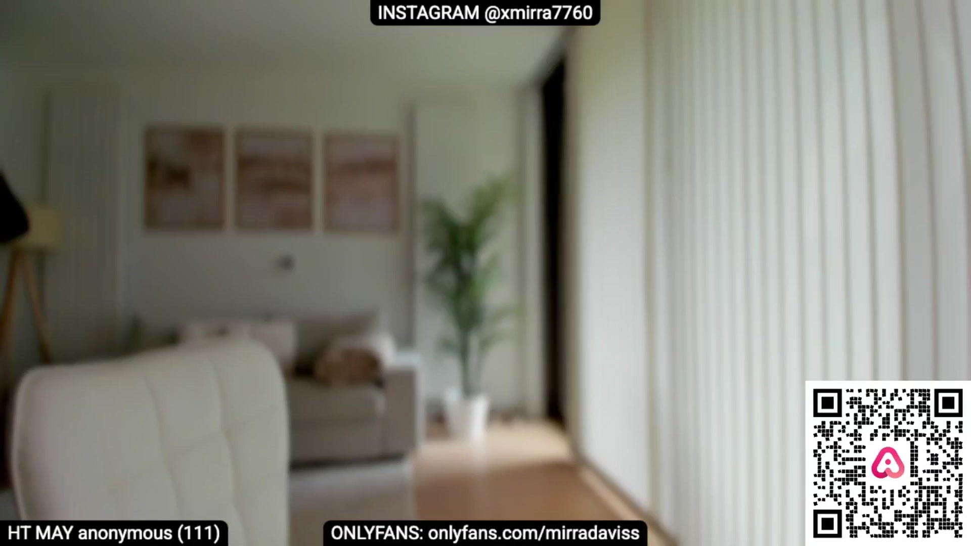 Gallery image thumbnail from XMirrabbellaX's myfreecams stream on, 05/01/2025, 11:24 image 19 of 20