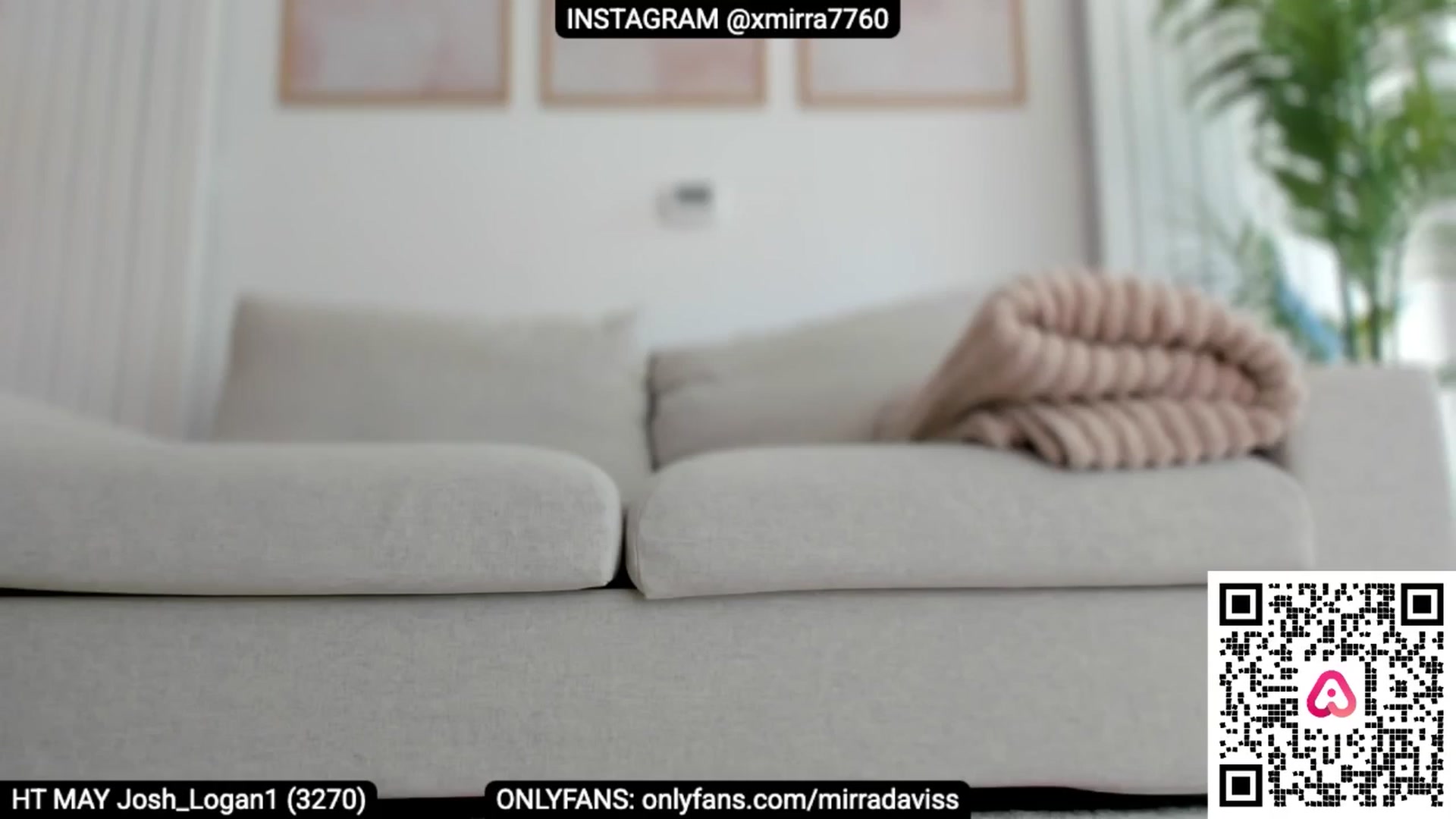 Gallery image thumbnail from XMirrabbellaX's myfreecams stream on, 05/09/2025, 10:47 image 14 of 20