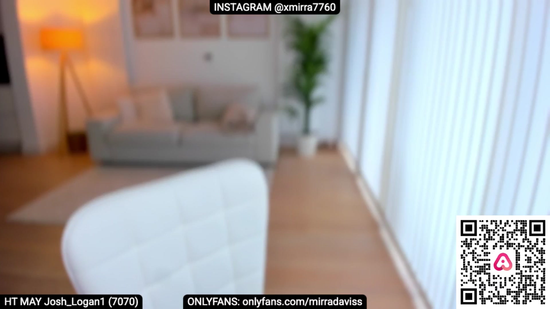 Gallery image thumbnail from XMirrabbellaX's myfreecams stream on, 05/16/2025, 15:24 image 4 of 20