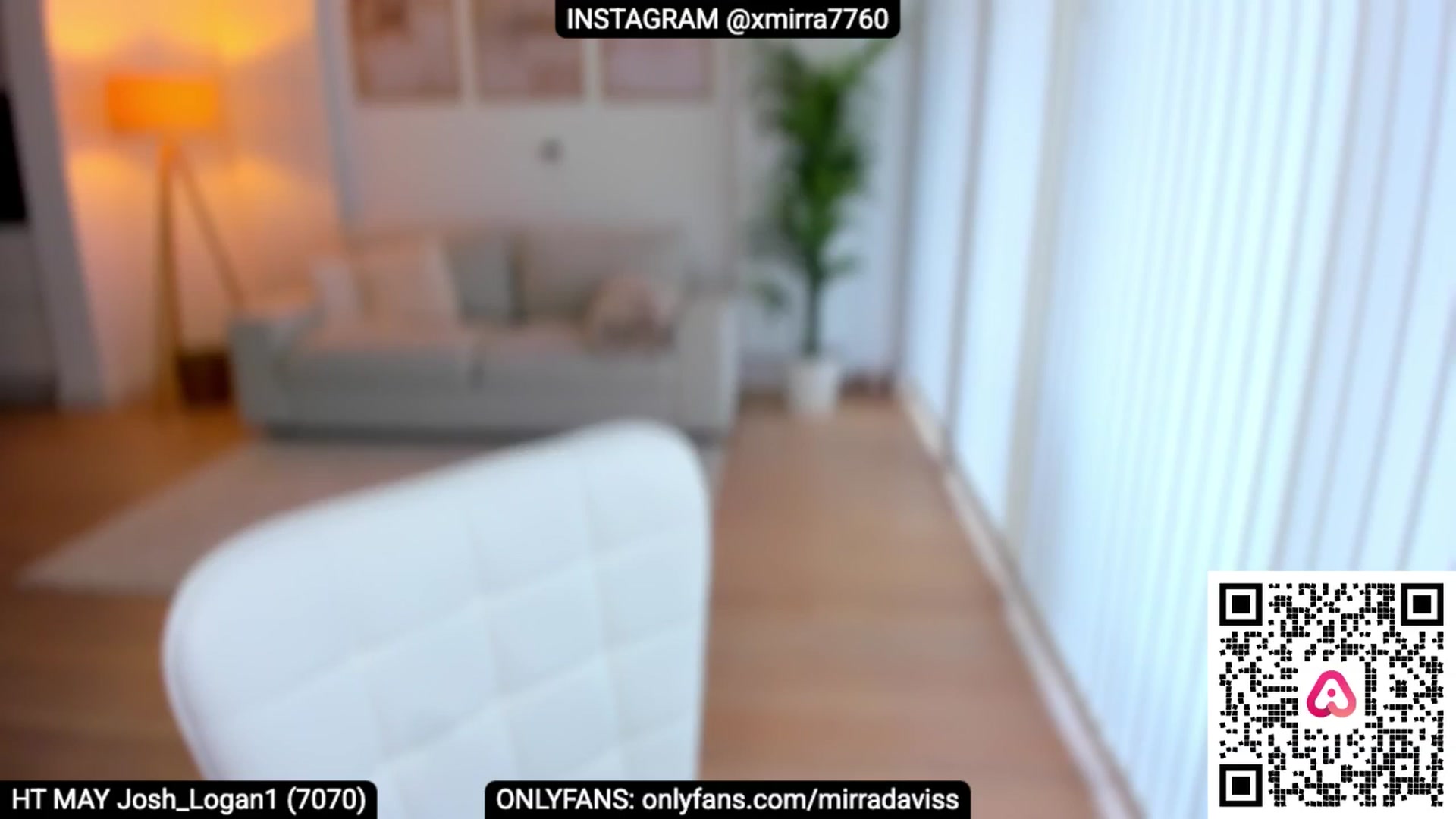 Gallery image thumbnail from XMirrabbellaX's myfreecams stream on, 05/16/2025, 15:24 image 5 of 20
