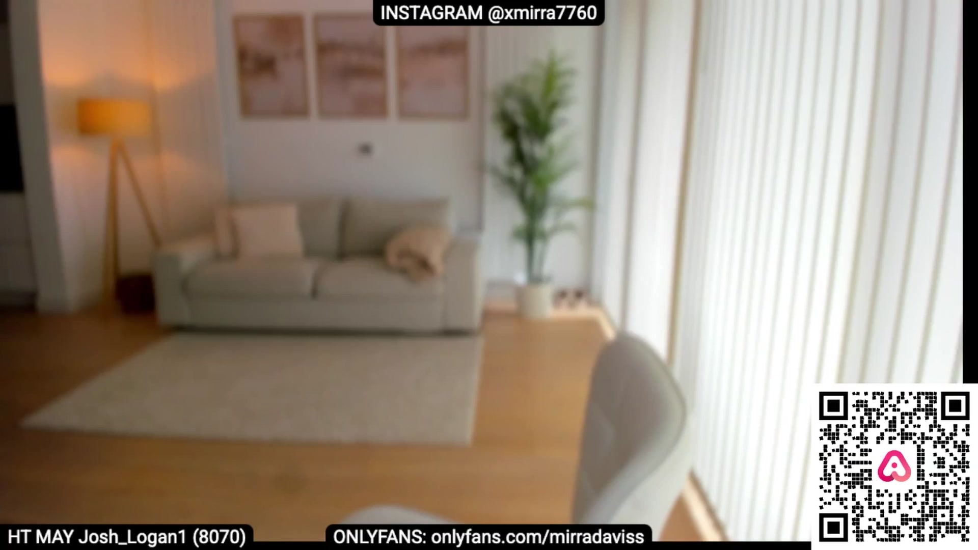 Gallery image thumbnail from XMirrabbellaX's myfreecams stream on, 05/19/2025, 11:04 image 7 of 20