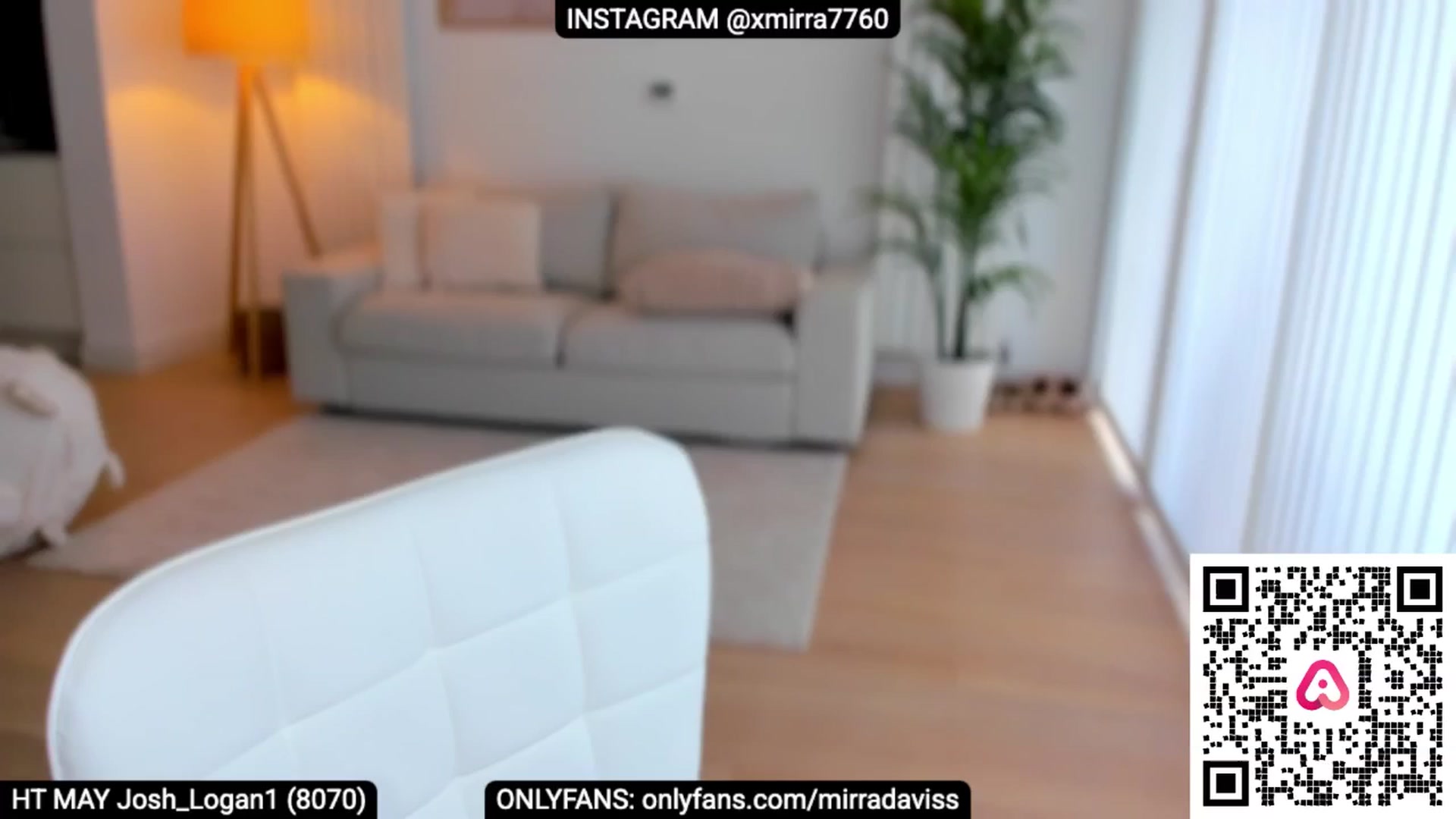 Gallery image thumbnail from XMirrabbellaX's myfreecams stream on, 05/28/2025, 15:19 image 14 of 20