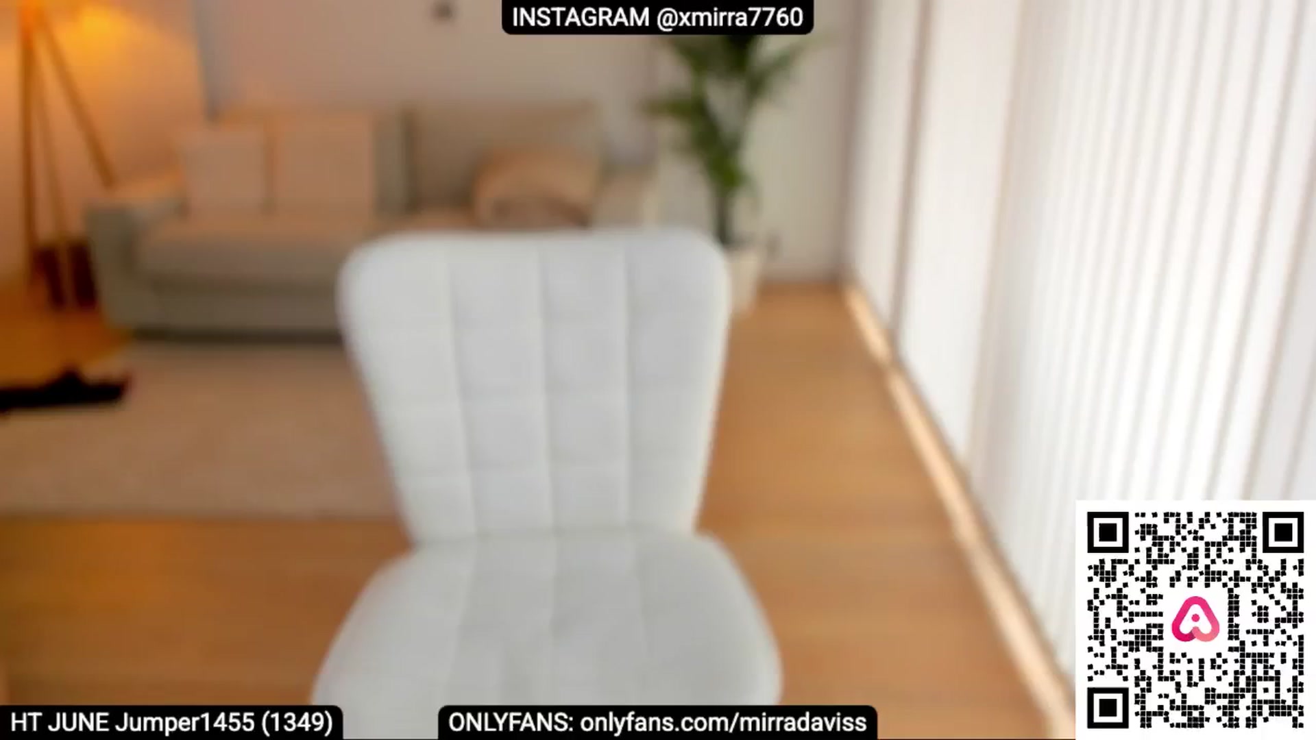 Gallery image thumbnail from XMirrabbellaX's myfreecams stream on, 06/03/2025, 13:37 image 11 of 20