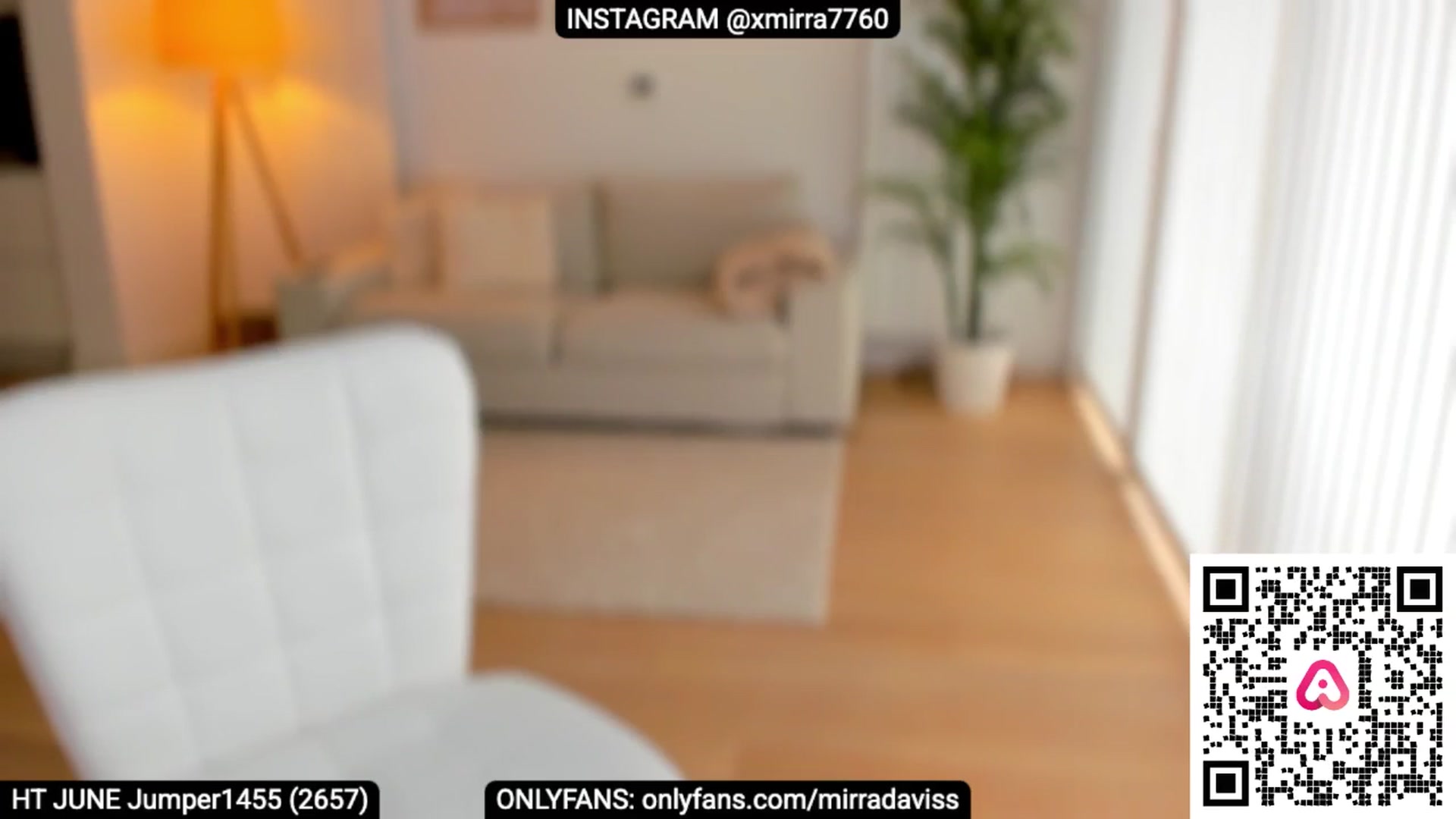 Gallery image thumbnail from XMirrabbellaX's myfreecams stream on, 06/05/2025, 16:00 image 6 of 20