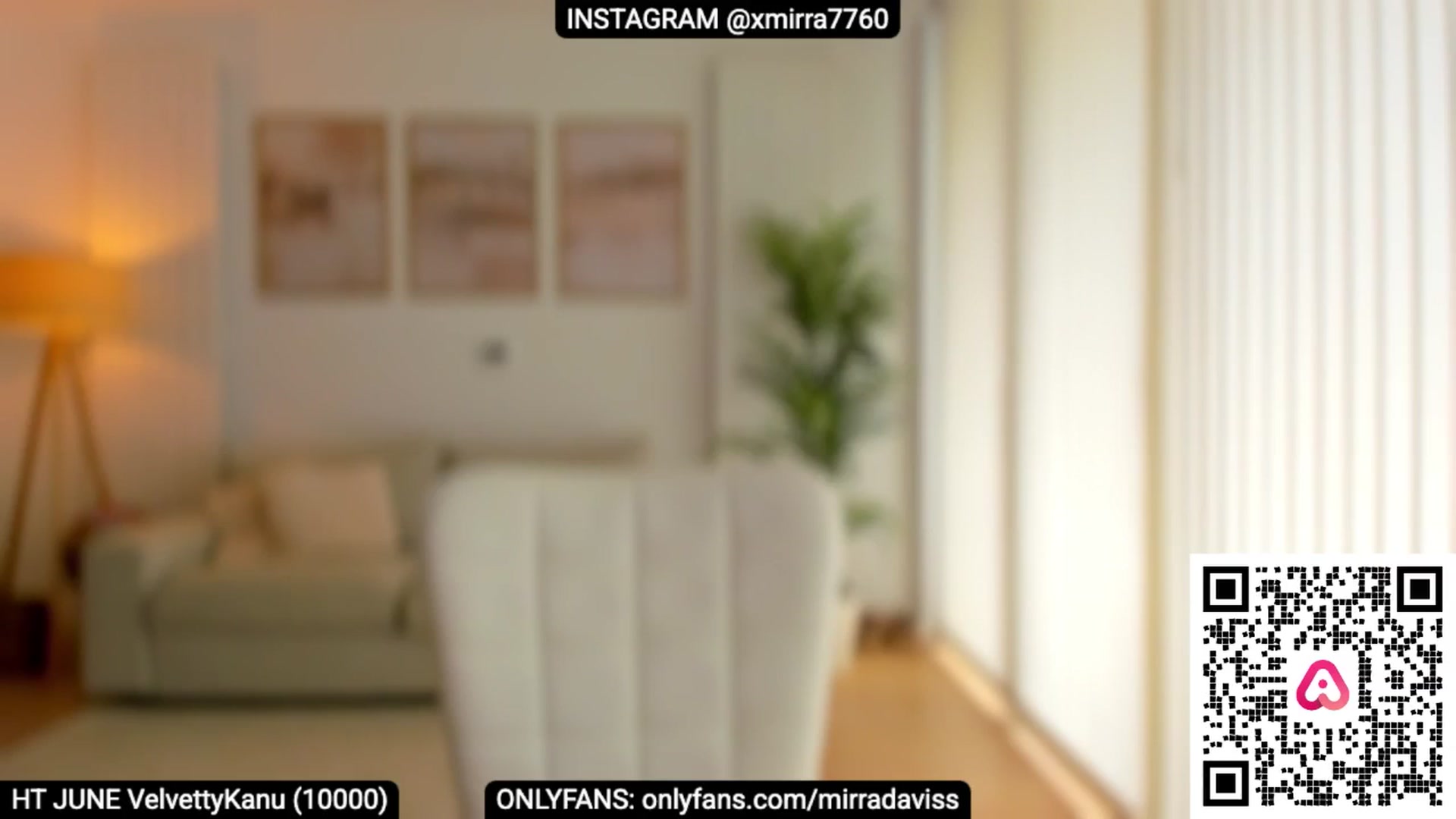 Gallery image thumbnail from XMirrabbellaX's myfreecams stream on, 06/24/2025, 13:36 image 17 of 20
