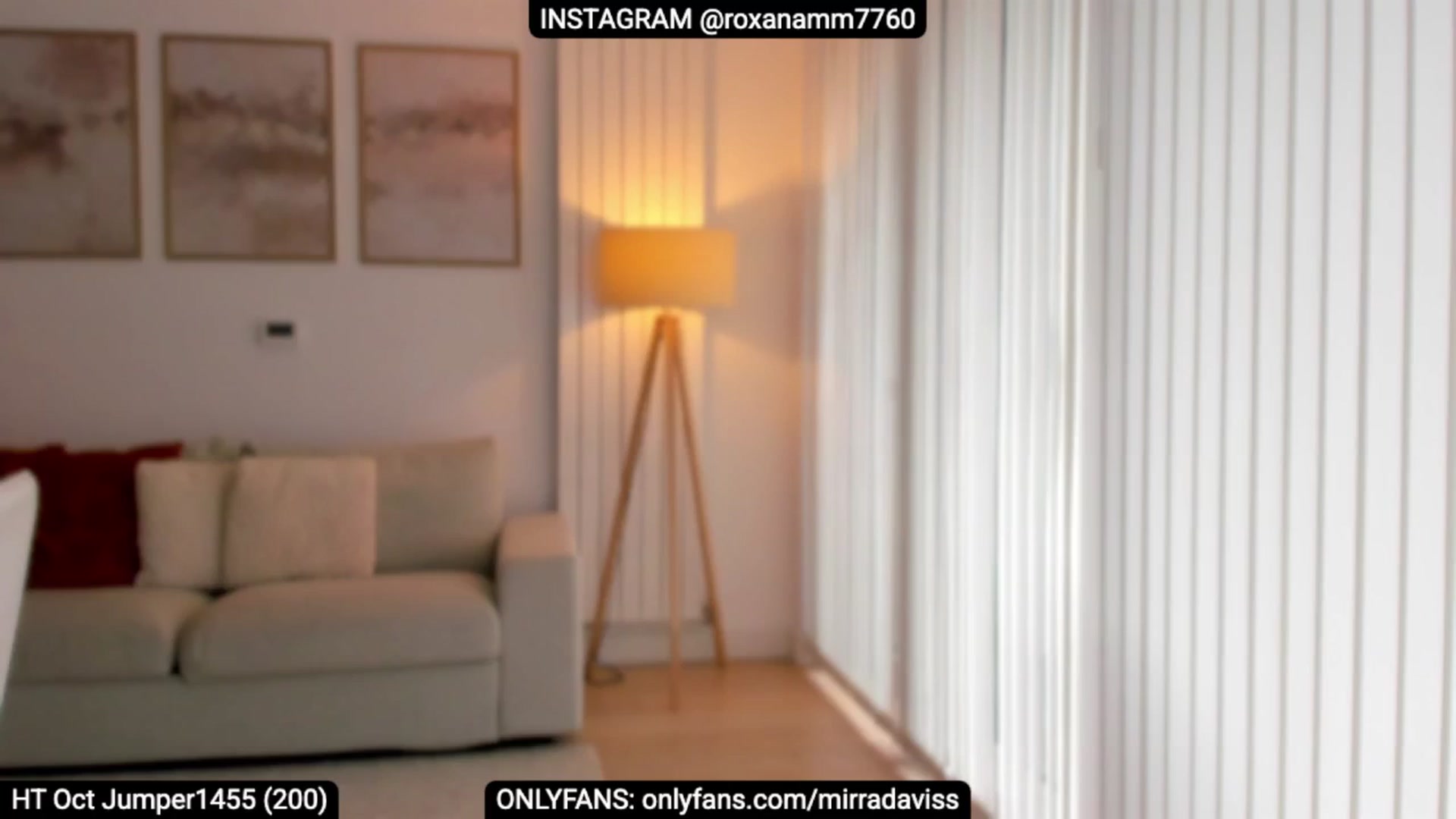 Gallery image thumbnail from XMirrabbellaX's myfreecams stream on, 10/02/2025, 12:18 image 15 of 20