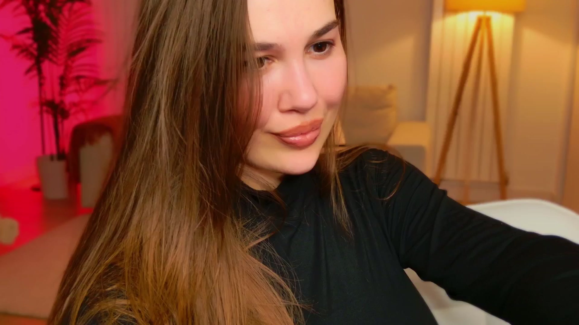 Gallery image thumbnail from XMirrabbellaX's myfreecams stream on, 11/24/2025, 16:42 image 14 of 20