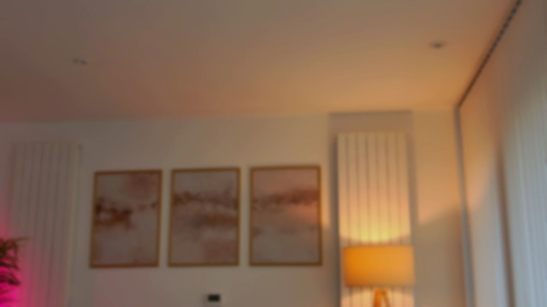 Gallery image thumbnail from XMirrabbellaX's myfreecams stream on, 12/10/2025, 15:37 image 12 of 20