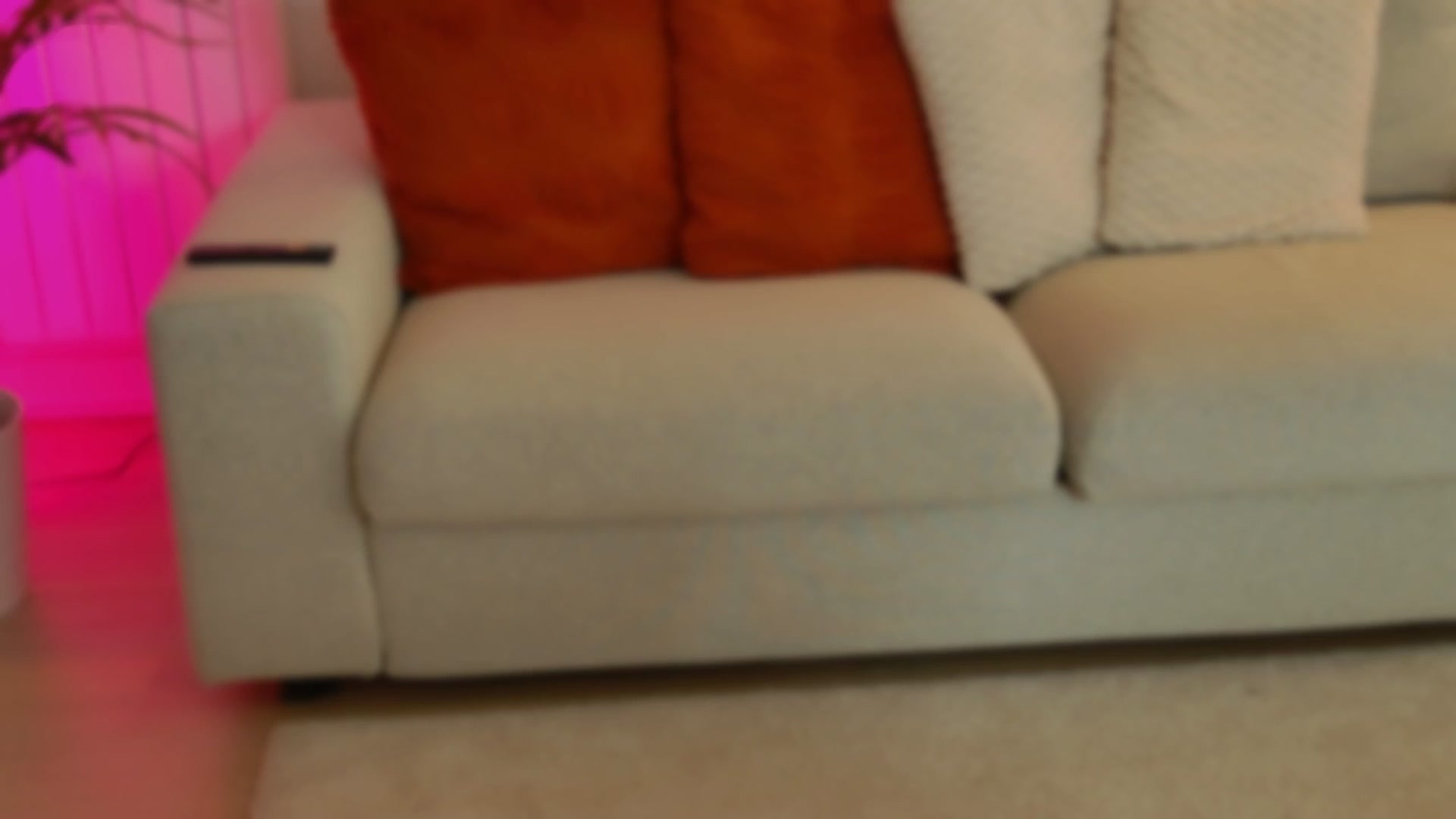 Gallery image thumbnail from XMirrabbellaX's myfreecams stream on, 01/22/2026, 15:17 image 6 of 20
