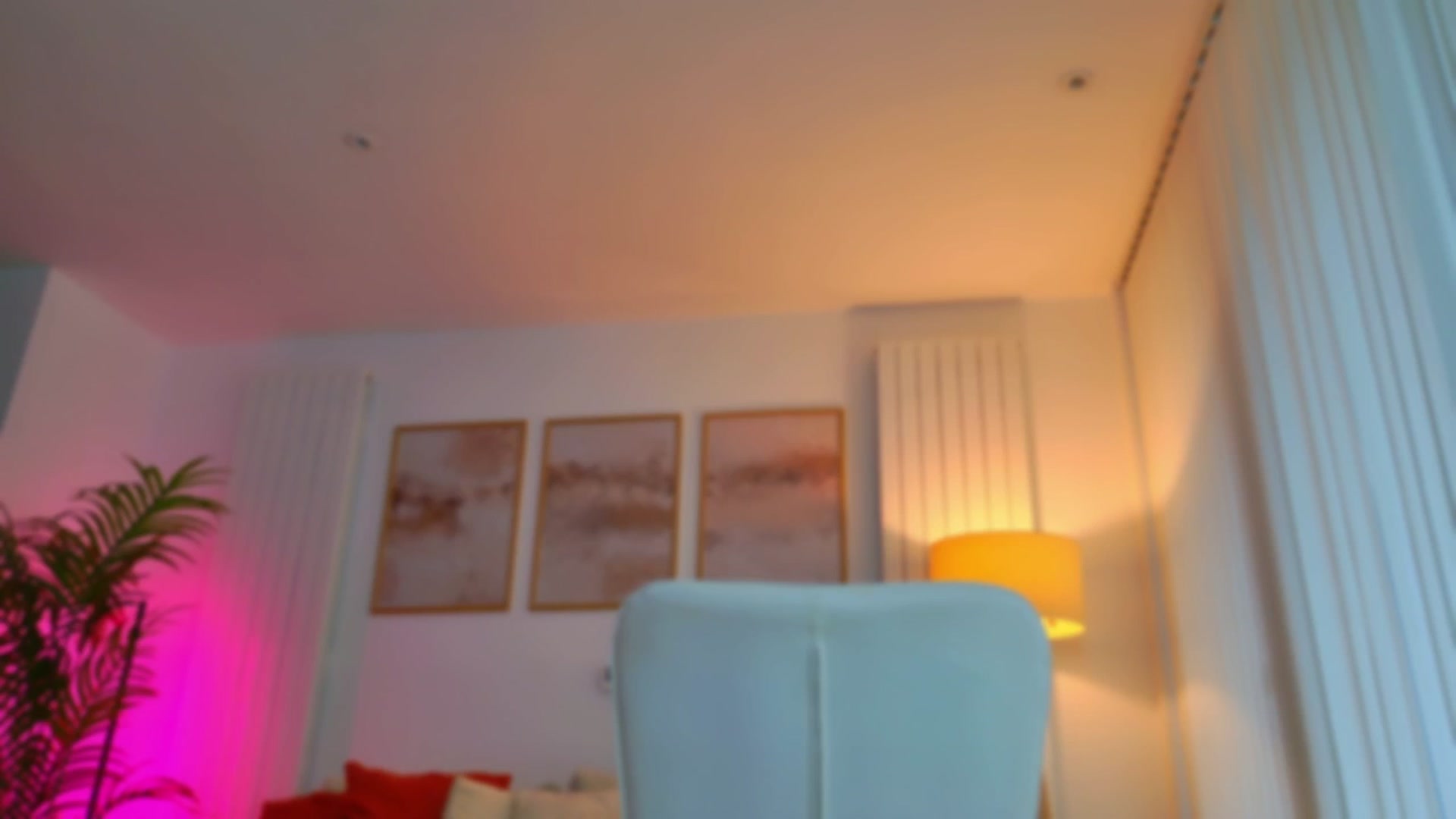 Gallery image thumbnail from XMirrabbellaX's myfreecams stream on, 02/12/2026, 14:23 image 1 of 20