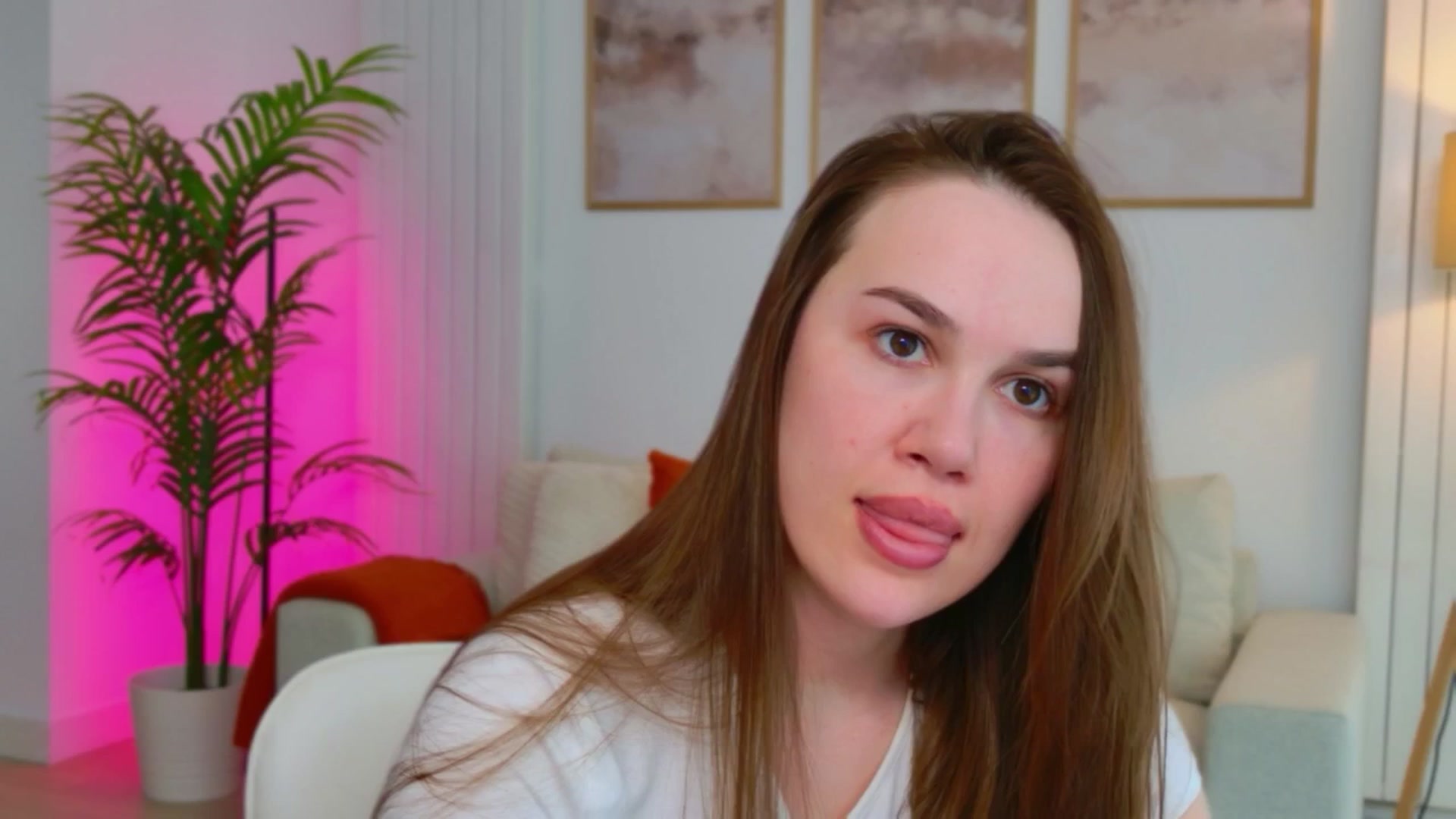 Gallery image thumbnail from XMirrabbellaX's myfreecams stream on, 02/25/2026, 14:59 image 20 of 20