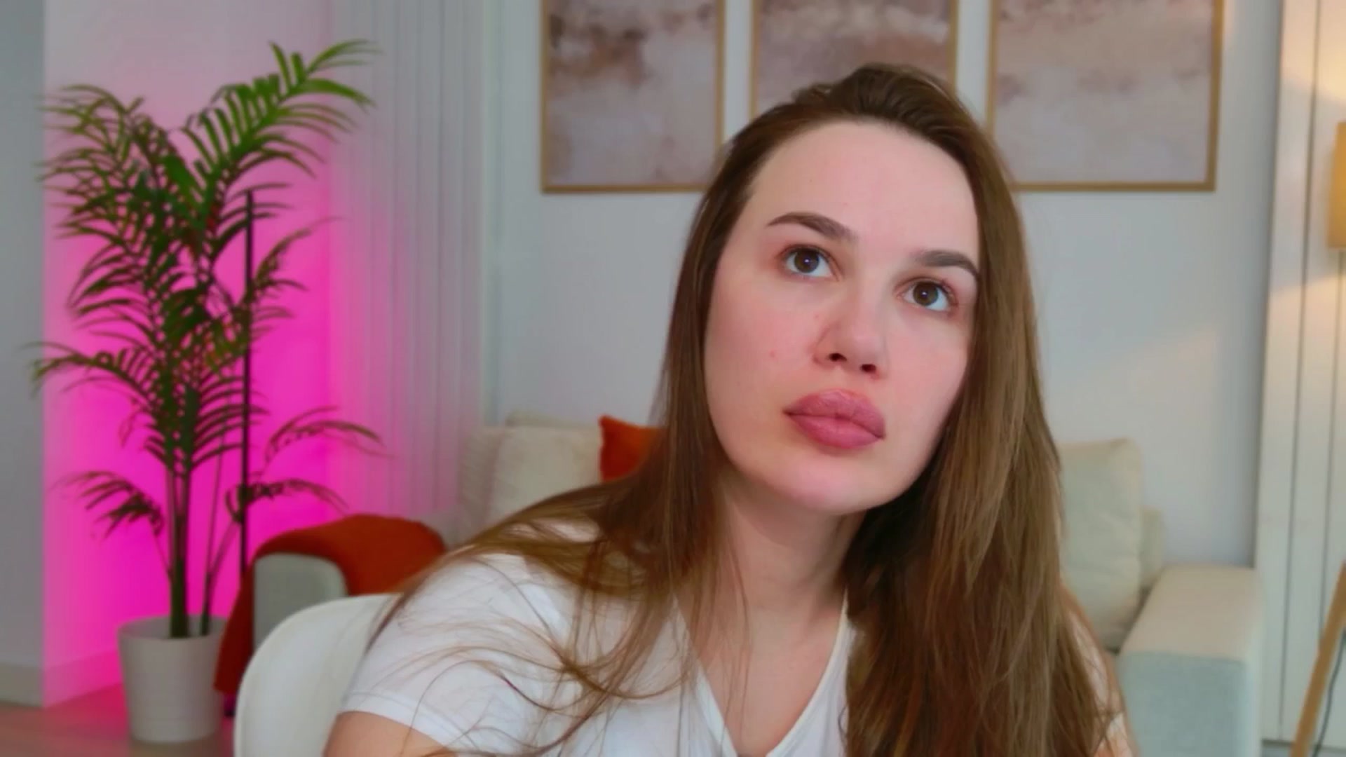 Gallery image thumbnail from XMirrabbellaX's myfreecams stream on, 02/25/2026, 14:59 image 14 of 20