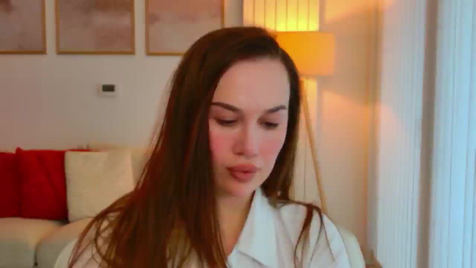 Gallery image thumbnail from XMirrabbellaX's myfreecams stream on, 03/02/2026, 16:09 image 8 of 20
