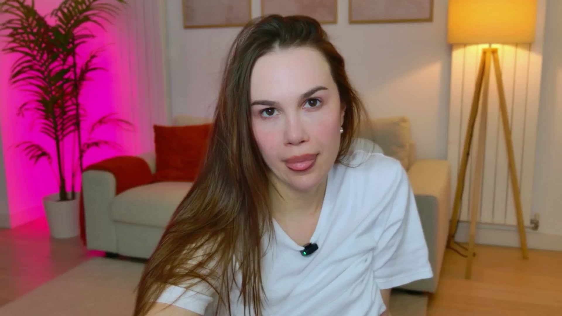 Gallery image thumbnail from XMirrabbellaX's myfreecams stream on, 03/03/2026, 19:06 image 11 of 20