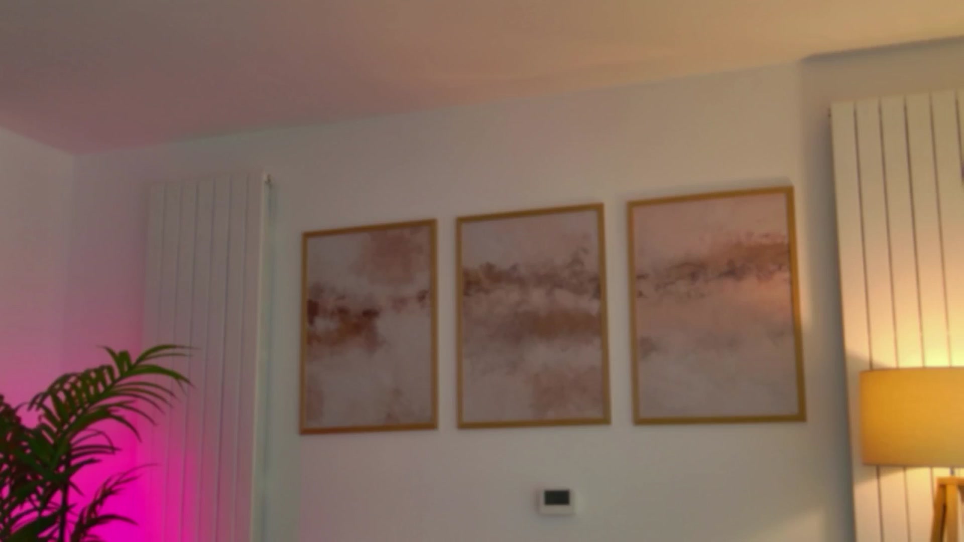 Gallery image thumbnail from XMirrabbellaX's myfreecams stream on, 03/04/2026, 11:17 image 1 of 20