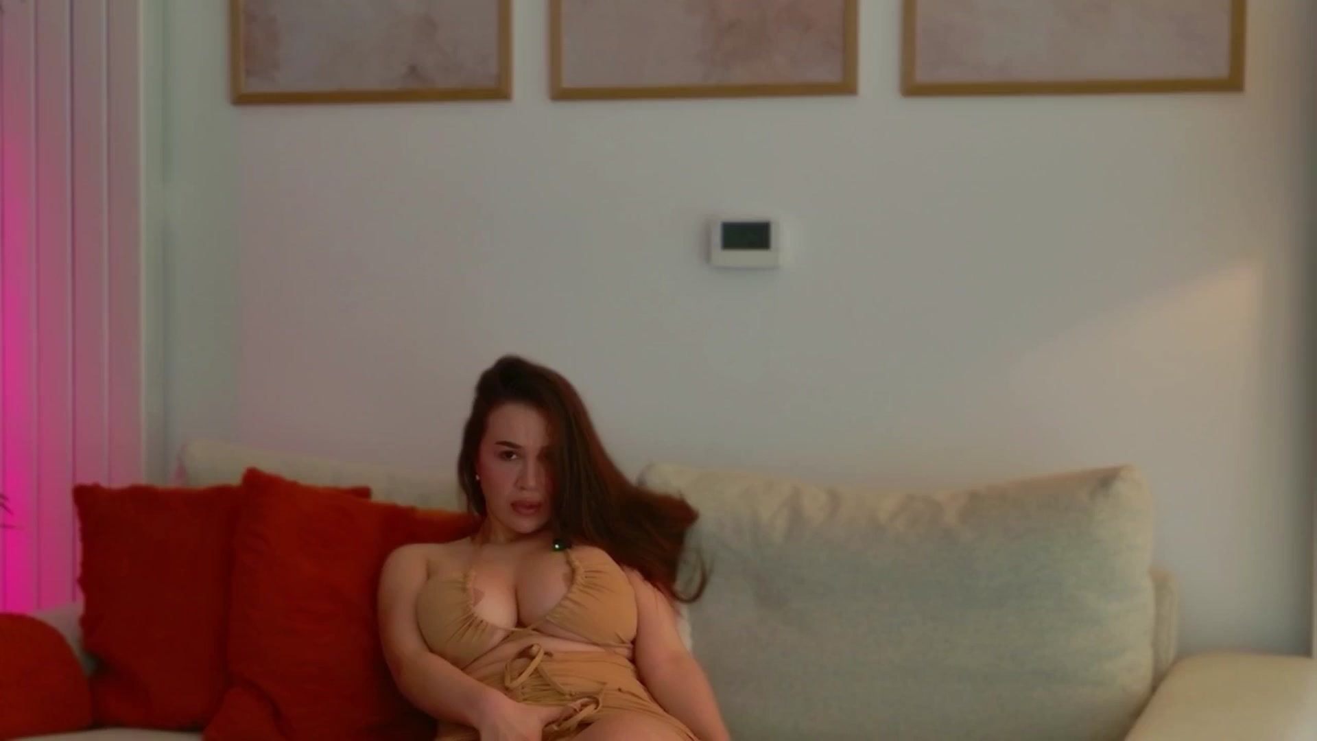 Gallery image thumbnail from XMirrabbellaX's myfreecams stream on, 03/04/2026, 13:18 image 7 of 20