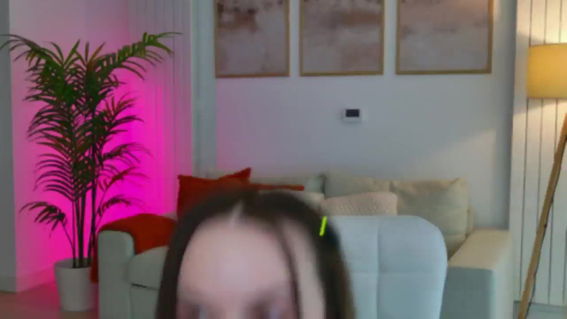Gallery image thumbnail from XMirrabbellaX's myfreecams stream on, 03/09/2026, 16:17 image 20 of 20