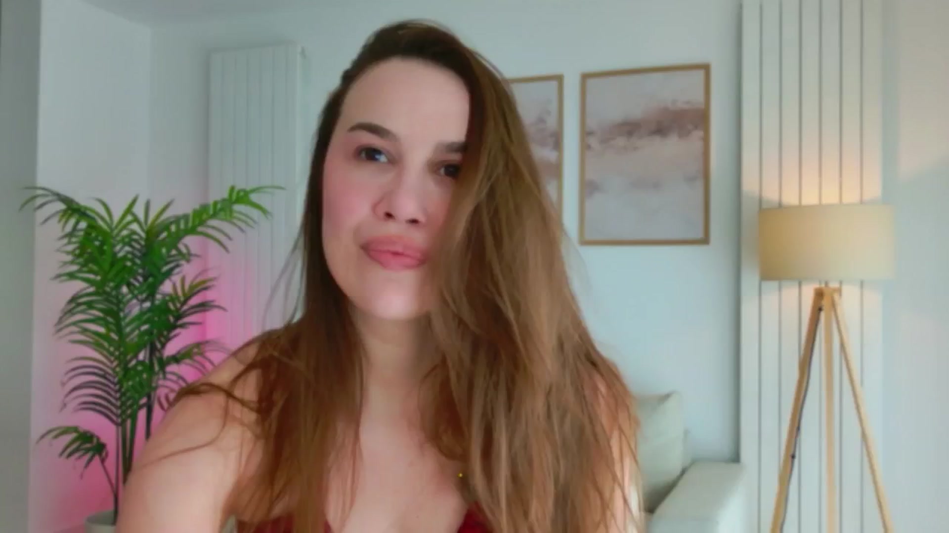 Gallery image thumbnail from XMirrabbellaX's myfreecams stream on, 03/10/2026, 11:48 image 1 of 20