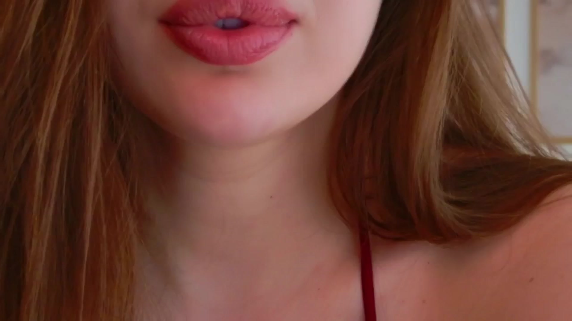 Gallery image thumbnail from XMirrabbellaX's myfreecams stream on, 03/10/2026, 14:47 image 9 of 20