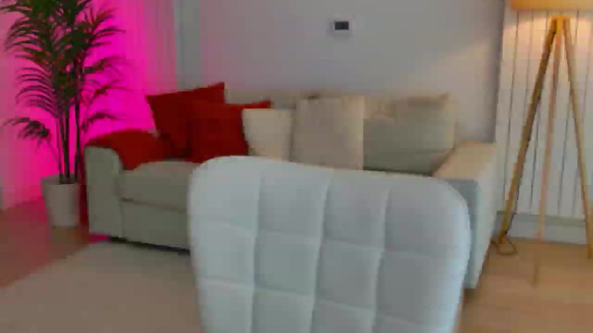 Gallery image thumbnail from XMirrabbellaX's myfreecams stream on, 03/11/2026, 17:02 image 13 of 20