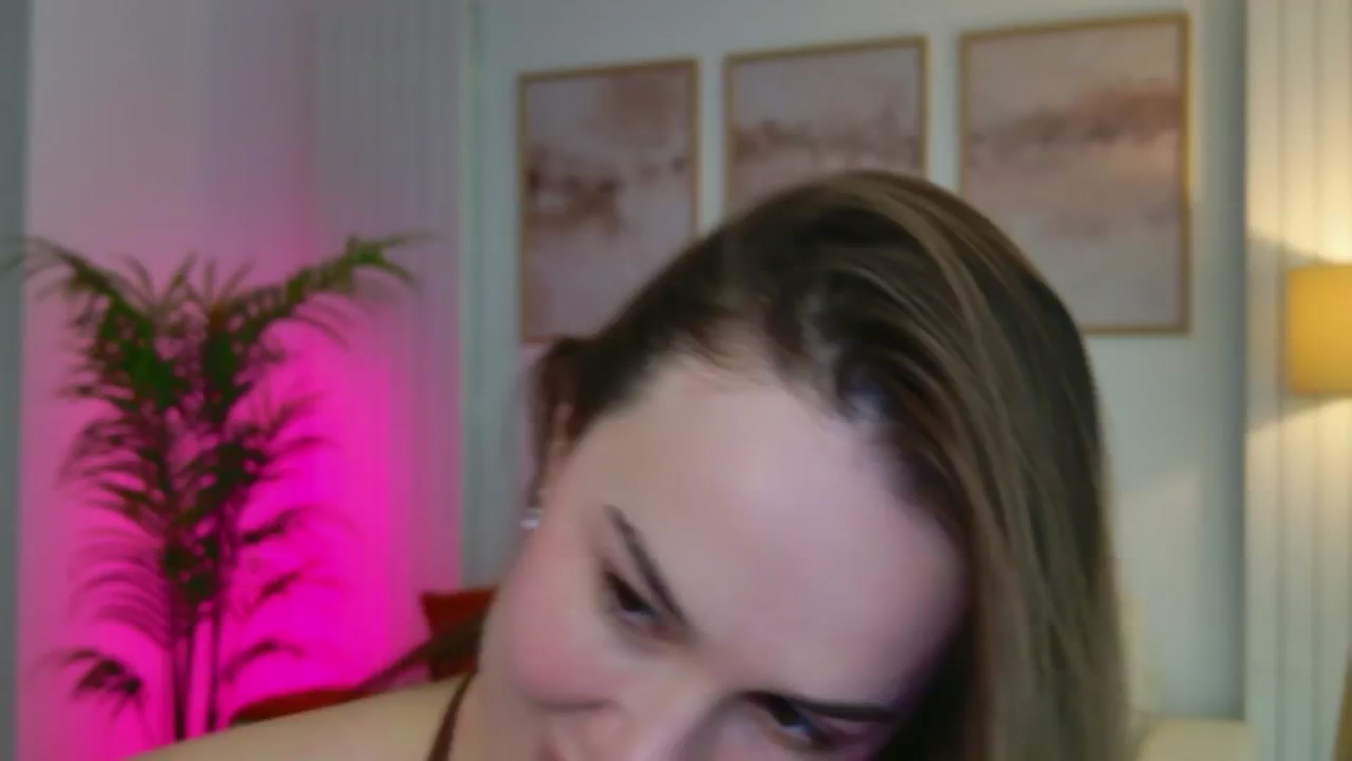 Gallery image thumbnail from XMirrabbellaX's myfreecams stream on, 03/12/2026, 14:55 image 12 of 20