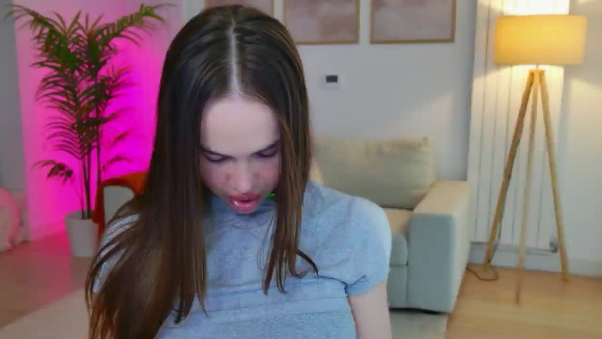 Gallery image thumbnail from XMirrabbellaX's myfreecams stream on, 03/16/2026, 16:19 image 16 of 20