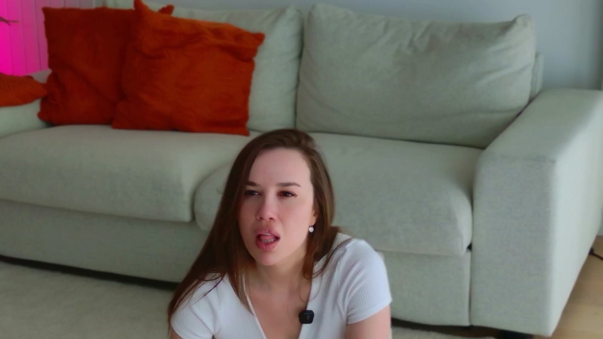 Gallery image thumbnail from XMirrabbellaX's myfreecams stream on, 04/09/2026, 13:20 image 18 of 20