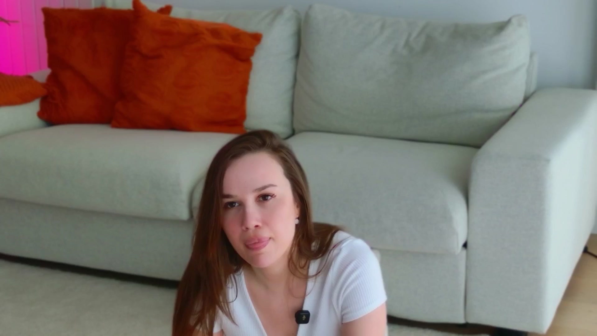 Gallery image thumbnail from XMirrabbellaX's myfreecams stream on, 04/09/2026, 13:20 image 19 of 20