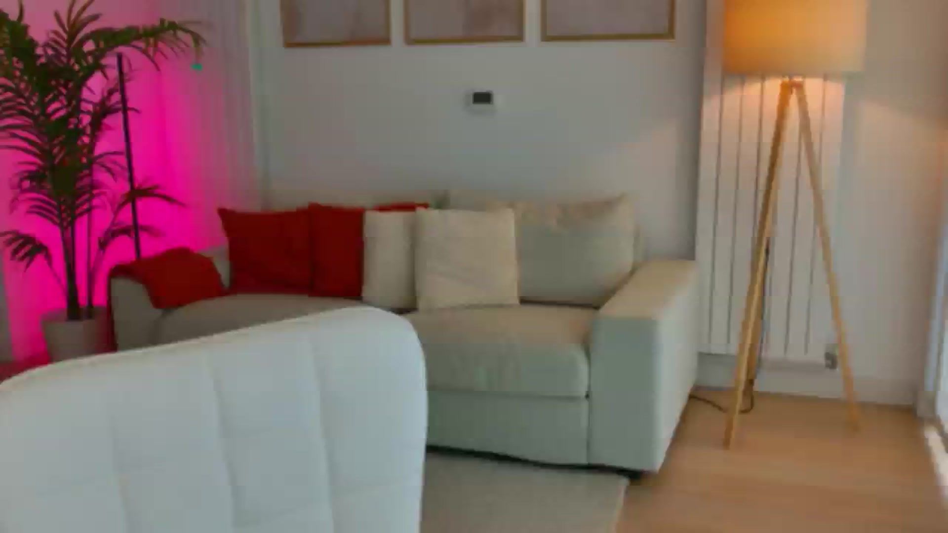 Gallery image thumbnail from XMirrabbellaX's myfreecams stream on, 04/13/2026, 15:55 image 12 of 20