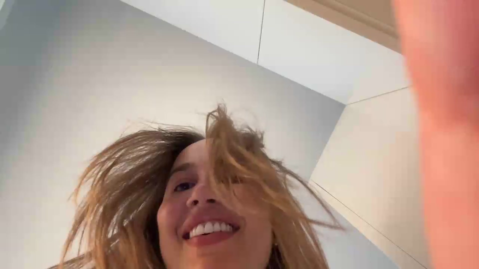 Gallery image thumbnail from XMirrabbellaX's myfreecams stream on, 07/14/2026, 18:54 image 11 of 20