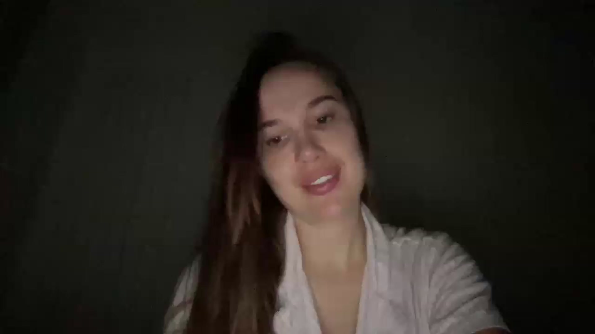 Gallery image thumbnail from XMirrabbellaX's myfreecams stream on, 08/17/2026, 23:20 image 1 of 20