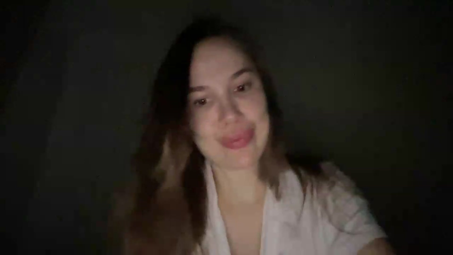 Gallery image thumbnail from XMirrabbellaX's myfreecams stream on, 08/17/2026, 23:20 image 2 of 20